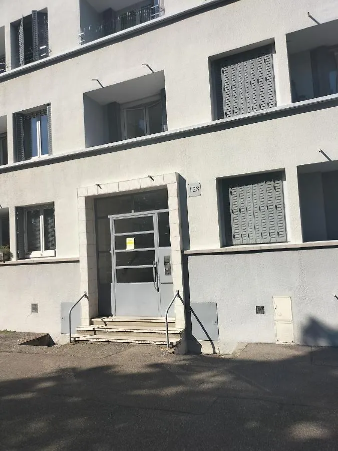 아파트 Joli Appartement Proche Metro 리옹 프랑스